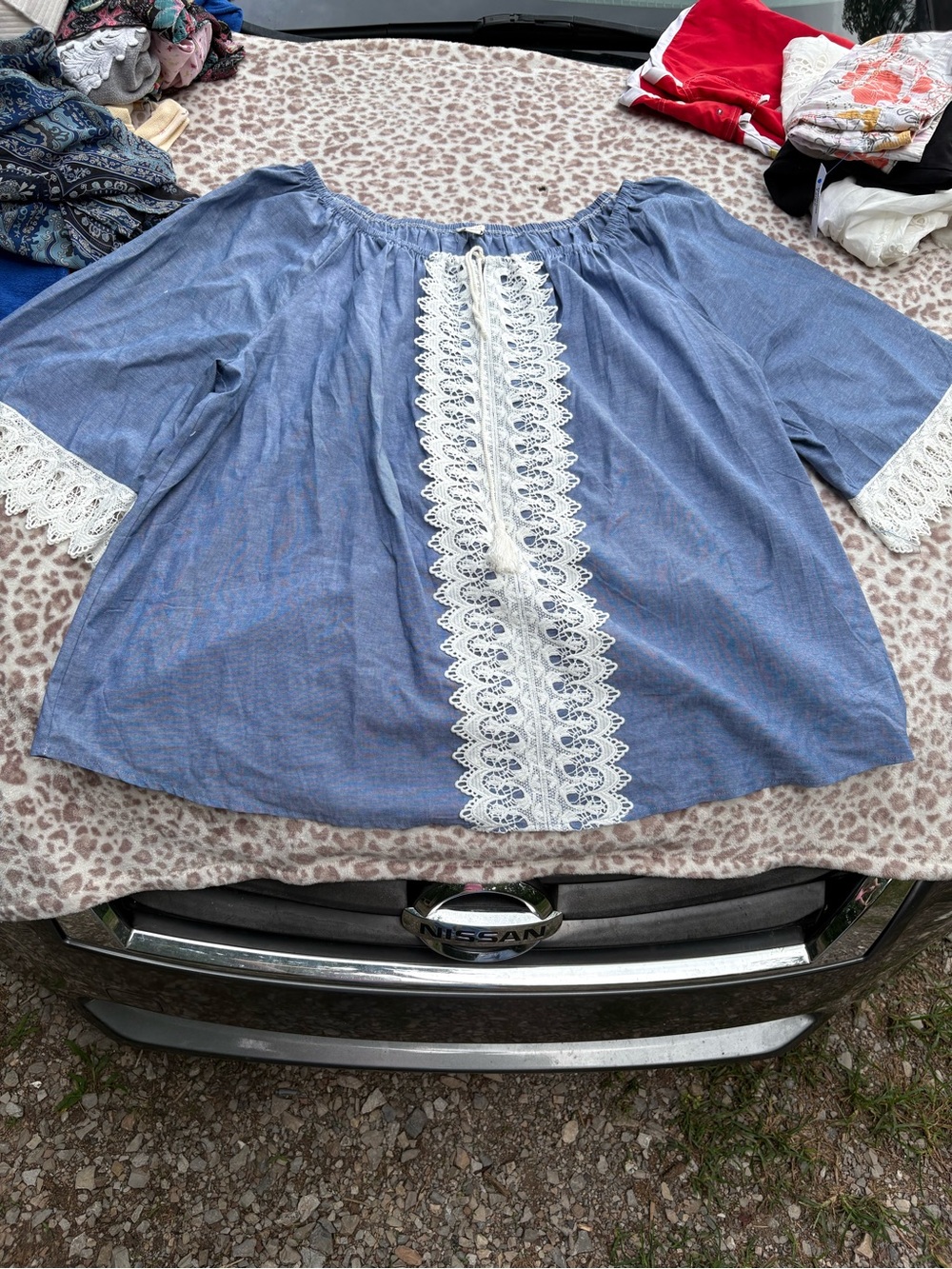 C EST. 1946 26/28W Blue Peasant Blouse Lace Trim